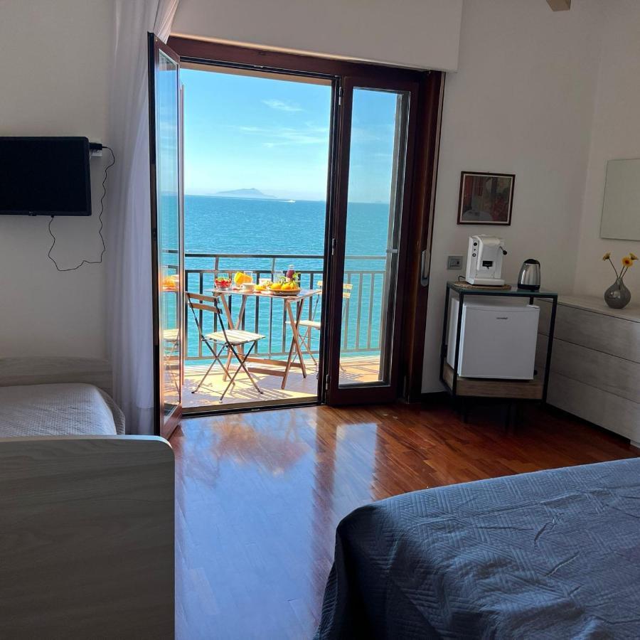 카스텔라마레디스타비아 Vip Sul Mare B&B 외부 사진