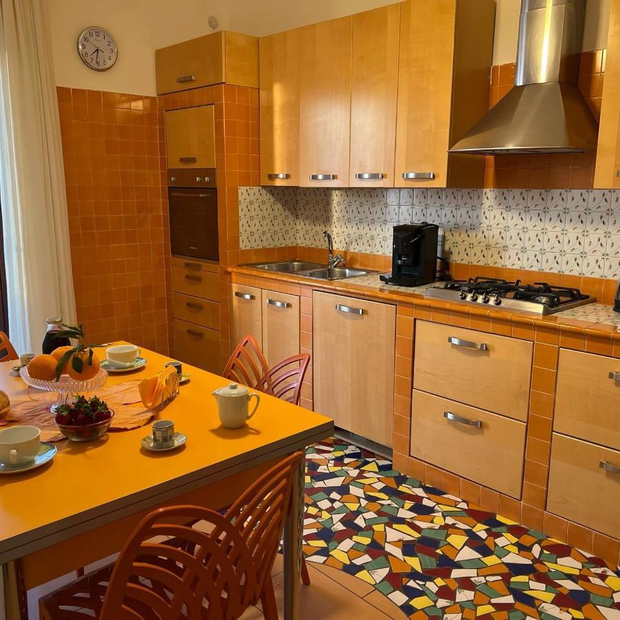 카스텔라마레디스타비아 Vip Sul Mare B&B 외부 사진